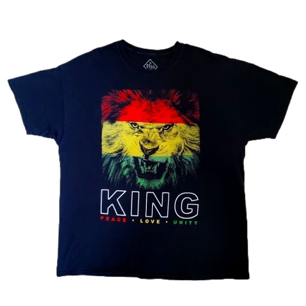 Well Worn Lion Men's 2XL T-shirt Black Graphic Design GUC 0725
